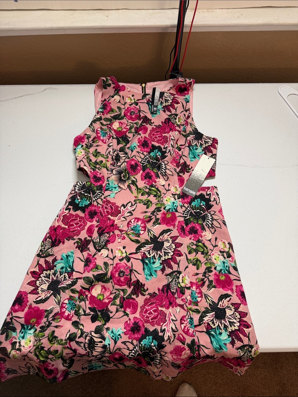 Women’s dress